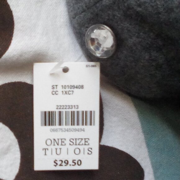 Brand New, never worn Victoria's Secret Baseball Cap with a little BLING! - Picture 5 of 7